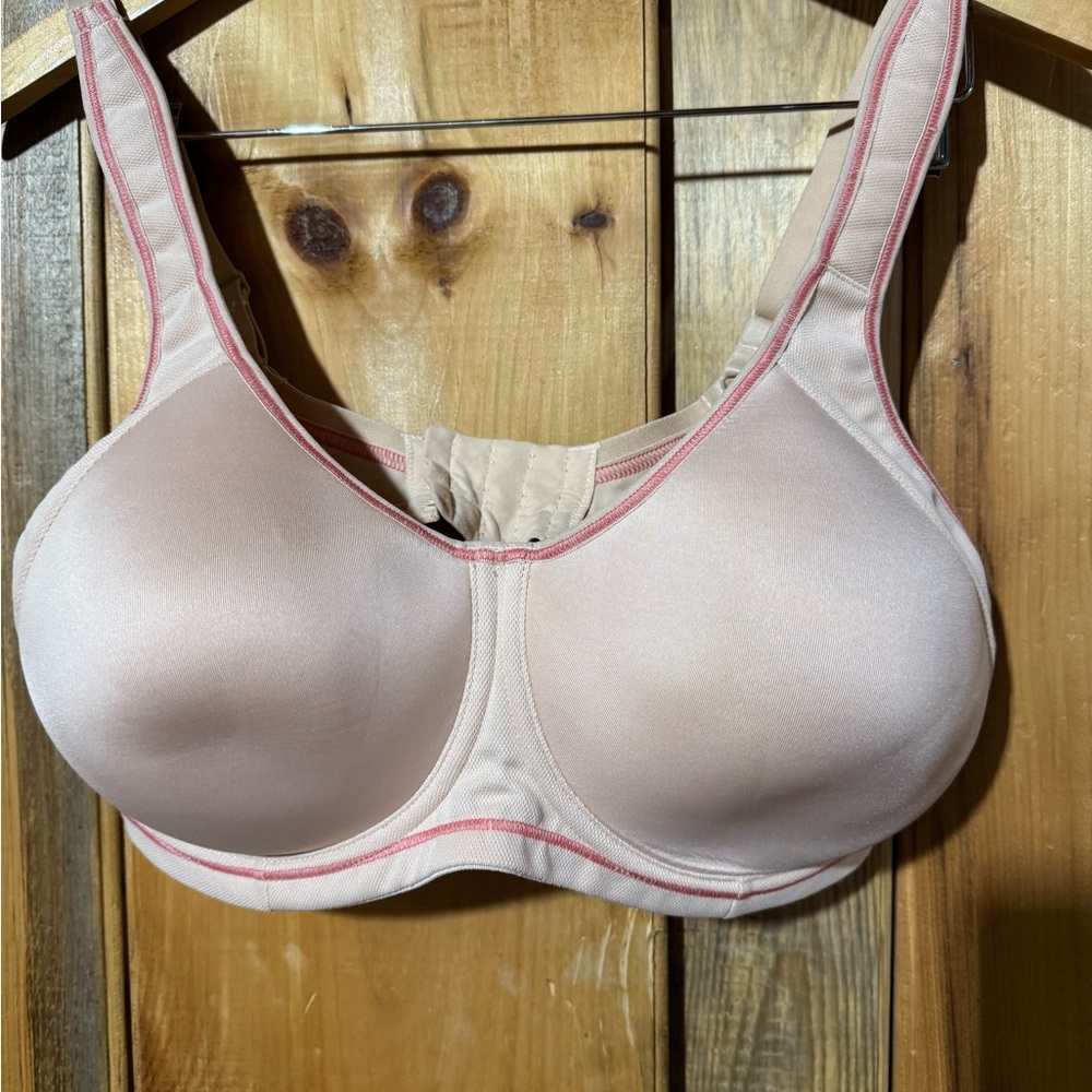 Freya Sonic Underwire Molded Spacer Sports Bra